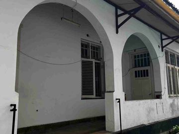 Dijual Rumah di Jalan Biliton Gubeng Surabaya