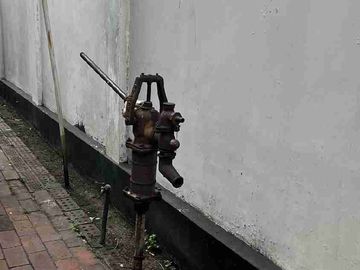 Dijual Rumah Jalan Biliton Gubeng Surabaya