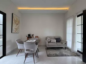 Dijual Rumah Mewah 2 lantai Mewah Cimanggis Riverside Dekat Pintu Tol