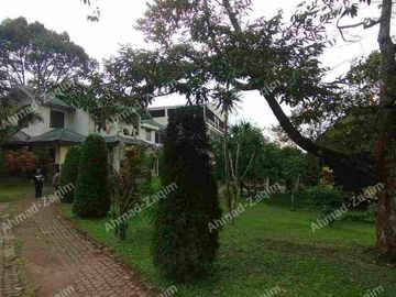 villa trawas mojosari jawa timur
