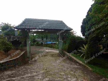 villa trawas mojosari jawa timur