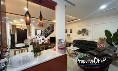 Jual Rumah 2 Lantai Lokasi Strategis Di Sevilla BSD Dekat Akses Tol BSD