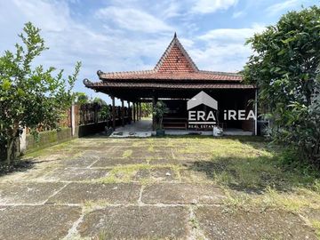 DIJUAL RUANG USAHA DI PENGGING KOTA DEKAT ALUN ALUN PENGGING