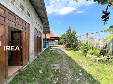 DIJUAL RUANG USAHA DI PENGGING KOTA DEKAT ALUN ALUN PENGGING