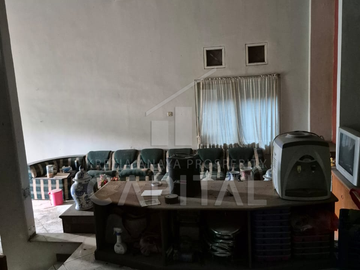 RUMAH MEWAH DENGAN TANAH LUAS NYAMAN NAN STRATEGIS DI CIBIRU BANDUNG