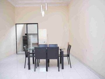 Disewakan rumah cantik siap huni di sunter, jakarta utara