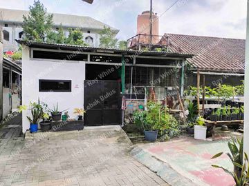 Rumah dan Kontrakan 2 Pintu Siap Huni,Belum lama Renovasi