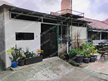Rumah dan Kontrakan 2 Pintu Siap Huni,Belum lama Renovasi
