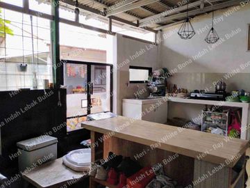 Rumah dan Kontrakan 2 Pintu Siap Huni,Belum lama Renovasi