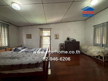 Detached house + office, 225 sq.wah. Located on Soi Tesaban Nimit Tai Soi 1, Tesaban Songkhro Road, Tesaban Nimit Tai Road, Chatuchak District
