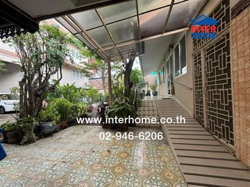 Detached house + office, 225 sq.wah. Located on Soi Tesaban Nimit Tai Soi 1, Tesaban Songkhro Road, Tesaban Nimit Tai Road, Chatuchak District