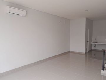 Disewakan Ruko Illago Grande 2 Lantai di Gading Serpong