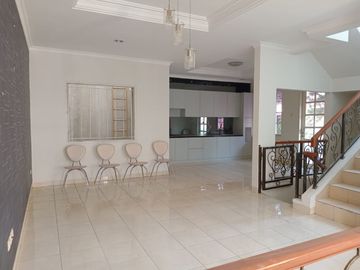 Dijual Rumah di Gading Grande, Kelapa Gading, Jakarta Utara