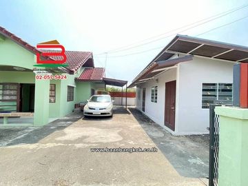 บ้านเดี่ยว เนื้อที่ 60 ตร.ว. ซอยไสวประชาราษฎร์ 17 (ใกล้ตลาดเอซีคลอง 4) ตำบลลาดสวาย อำเภอลำลูกกา ปทุมธานี
