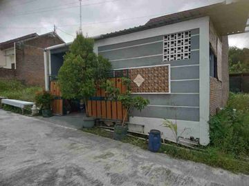 Rumah Di Perumahan Plesungan Murah