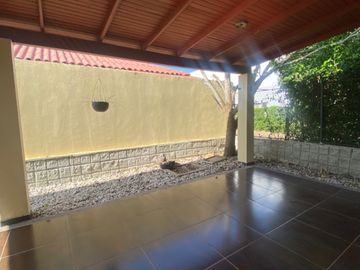 VENDO CASA POBLADO CAMPESTRE SANTO TOMAS