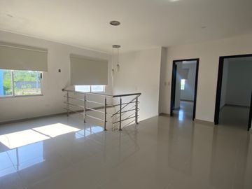 VENDO CASA POBLADO CAMPESTRE SANTO TOMAS