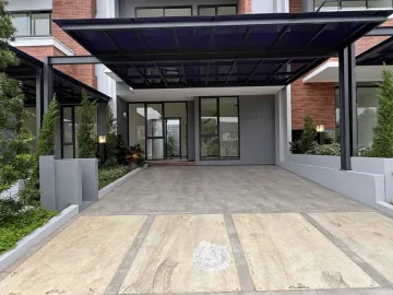 Brand New House Kawasan Riverside Rumah Mewah 2 Lantai Lokasi Strategis