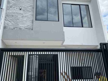 Dkt Merr , Row 3 Mobil , Galaxy Bumi Permai Araya