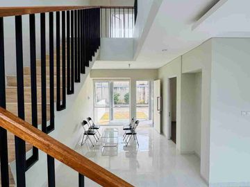 Rumah Siap Huni Dalam Townhouse Dekat Pintu Tol Kukusan Beji Depok