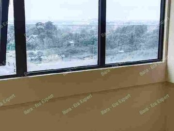 Jual cepat!! apartemen Meikarta 3 kamar, tingkat rendah, baru belum pernah dipakai.