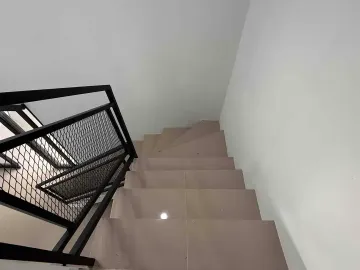 Dijual Rumah Depok Limo Mewah Modern 2 Lantai Lokasi Strategis & Nempel Jakarta Selatan