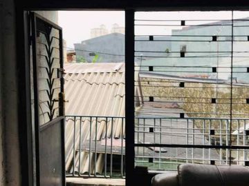 Dijual Rumah Gang Songsi Tanah Sereal Ukuran 6x22 Dengan 2 Lantai Beton Harga Dibawah Harga NJOP