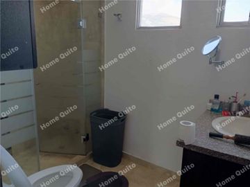 Casa en venta en La Rumiñahui Conjunto Kendari de oportunidad