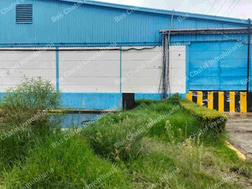 Nave en Renta dentro de Parque Industrial con Vigilancia desde  1652M2 hasta 2200 M2  Transformador Instalado