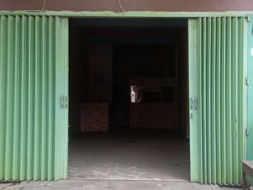 Ruko 3 Lantai Baru Renov Dekat Monginsidi dan Veteran