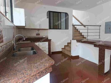 SE ALQUILA CASA EN KENNEDY NORTE