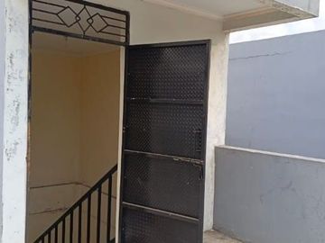 Dijual Cepat Ruko 3 1/2 lantai ada Rooftoop di Tole Iskandar simpangan Depok
