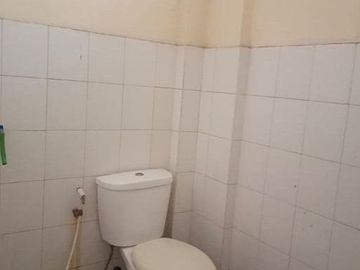Dijual Cepat Ruko 3 1/2 lantai ada Rooftoop di Tole Iskandar simpangan Depok