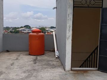 Dijual Cepat Ruko 3 1/2 lantai ada Rooftoop di Tole Iskandar simpangan Depok
