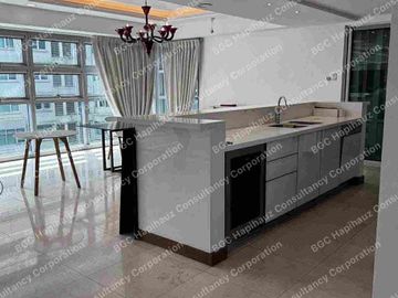 2-Bedroon for Lease at One Serendra Garden Bridge 170sqm with 2 parking P225k per month plus VAT