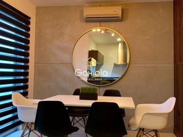 Se RENTA casa totalmente amueblada con acceso controlado en Perisur