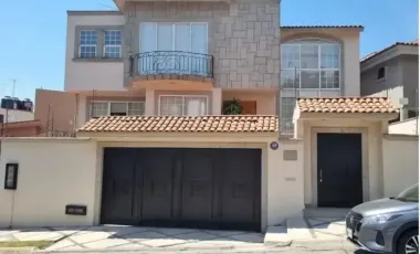 CASA EN REMATE EN PARQUE DE CÁDIZ 129 EN PARQUES DE LA HERRADURA, NAUCALPAN, EDO DE MEX