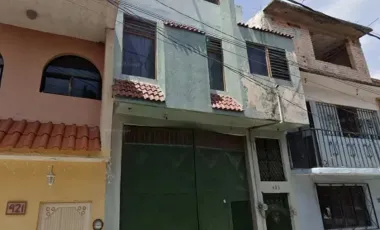 CASA EN REMATE EN C. CONSTITUYENTES 423 COL. CENTRO EN LA PIEDAD MICHOACÁN