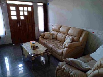 Dijual rumah 2 lantai di Bandung view kota dan gunung