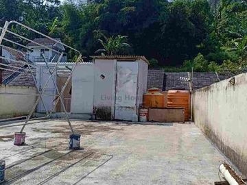 Dijual rumah 2 lantai di Bandung view kota dan gunung