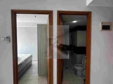 Apartement Cinere Bellevue Suites di lt 18 Furnish Baru 2 BR siap huni