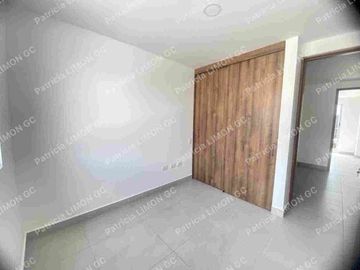 se arrienda casa en ciudad country