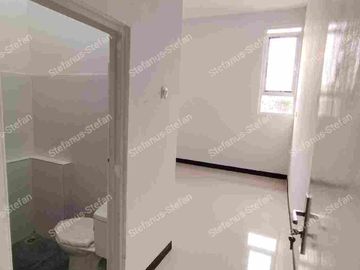 rumah 2 lantai minimalis baru SHM di taman kopo indah