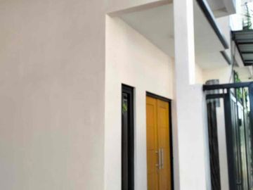 rumah baru 2lt 600jt an Surabaya minimalis