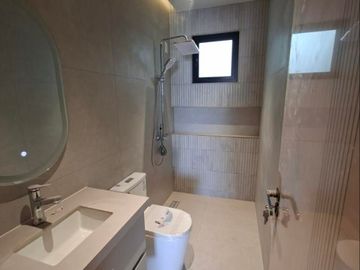 For Sale 3 Storey 3 Bedroom Townhouse Located in New Zañiga Mandaluyong w/ 2 Carport-JV2