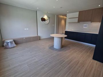 For Sale 3 Storey 3 Bedroom Townhouse Located in New Zañiga Mandaluyong w/ 2 Carport-JV2