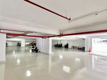 Gedung Murah 7 Lt Mewah Basuki Rahmat Surabaya Pusat Tunjungan