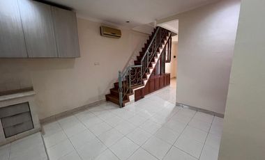 Rumah Kalideres Permai Dijual Harga Murah 2 Lantai Bagus Jakarta Barat