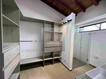 Casa Unifamiliar en urbanización cerrada La Ceja (Ant)