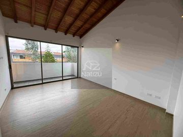 Casa Unifamiliar en urbanización cerrada La Ceja (Ant)